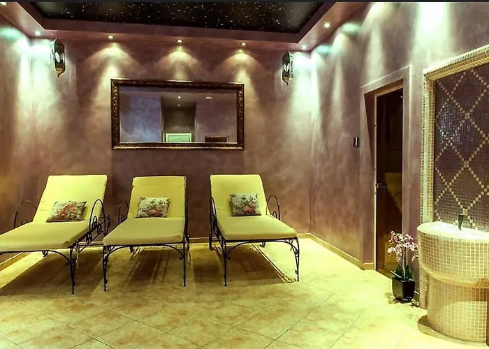 Daire Izida Palace Garden Oasis