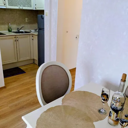 Апартаменты Izida Palace Garden Oasis *